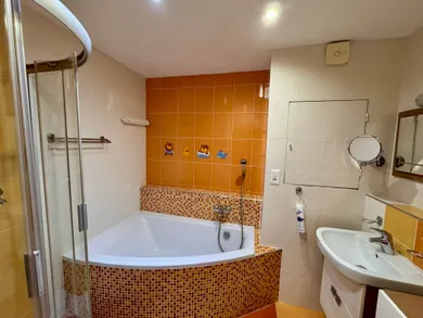 Na prenájom 3-izbový byt, 82 m², Poprad, Tatranské námestie