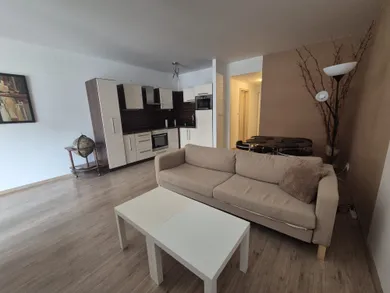 Mieszkania na wynajem, 1-pokojowe, Bratislava-Ružinov · €750