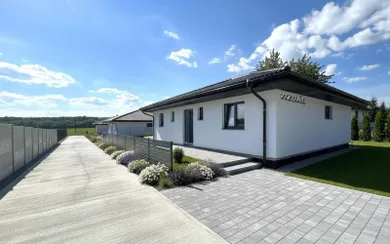 Na predaj 4-izbový dom, 105 m², Podlužany