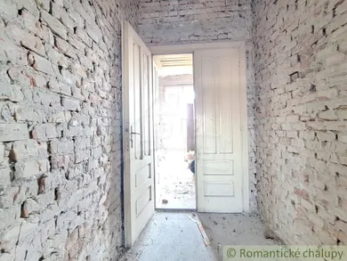 Na predaj objekt, 170 m², Štúrovo