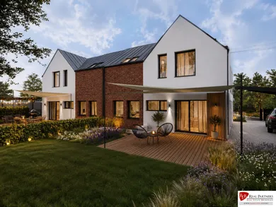 Apartments for sale, 3-room in Bratislava-Ružinov · €280,500