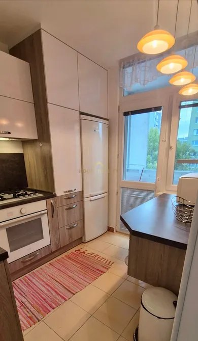 Na prenájom 3-izbový byt, 62 m², Bratislava-Petržalka, Osuského