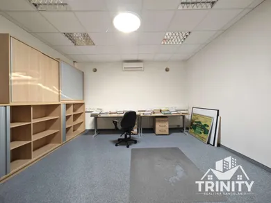 Na prenájom komerčné, 20 m², Šurany