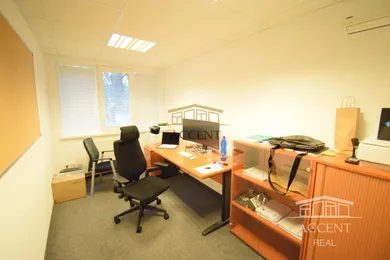 Na prenájom komerčné, 232 m², Bratislava-Ružinov, Trnavská cesta