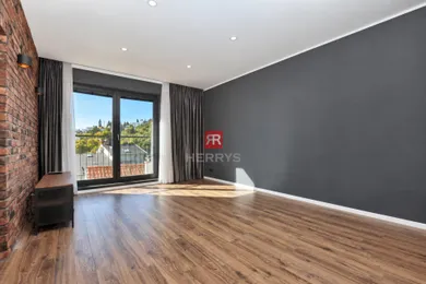 Na prenájom 3-izbový byt, 100 m², Bratislava-Nové Mesto, Jaskový rad