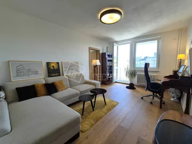Na predaj 3-izbový byt, 72 m², Bratislava-Karlova Ves, Segnerova