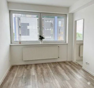 Na predaj 1-izbový byt, 34 m², Bratislava-Podunajské Biskupice
