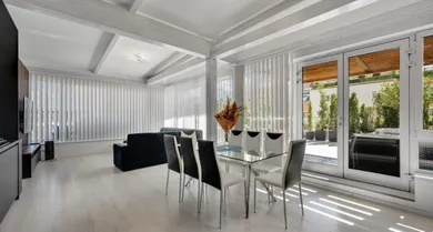 Na prenájom 4-izbový byt, 85 m², Bratislava-Petržalka, Šustekova