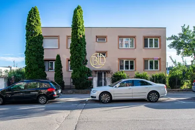 Mieszkania na sprzedaż, 3-pokojowe, Trenčín · €165 000