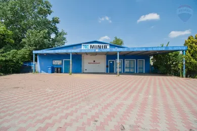 Коммерческие помещения в аренду, Galanta · €3 000