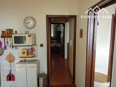 Na predaj 3-izbový byt, 68 m², Bratislava-Devínska Nová Ves