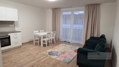 Na prenájom 2-izbový byt, 51 m², Hviezdoslavov, Senecká cesta