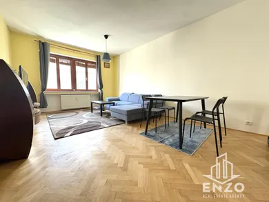 Kiadó lakások, 2-szobás, Bratislava-Staré Mesto · €800