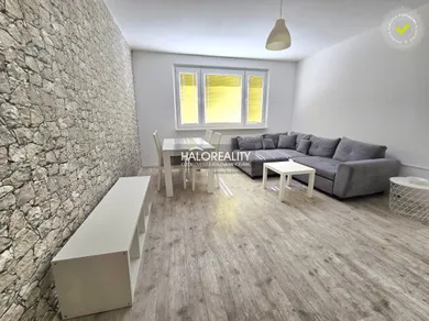 Na predaj 3-izbový byt, 63 m², Bratislava-Karlova Ves
