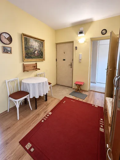 Na predaj 2-izbový byt, 61 m², Brezno, Dr Clementisa