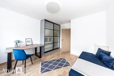 Na prenájom 3-izbový byt, 110 m², Bratislava-Staré Mesto