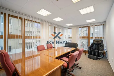 Objekty na prenájom, Bratislava-Staré Mesto · €900