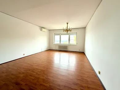 Byty na predaj 2-izbový, Bratislava-Staré Mesto · €285 000