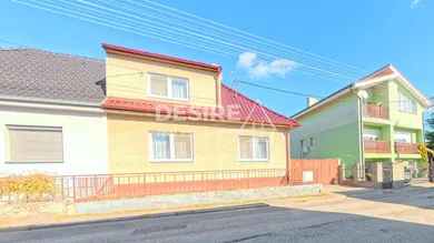 Houses for sale, 4-room in Pezinok · €360,000
