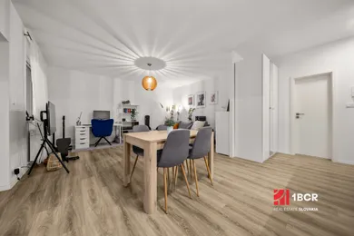 Na predaj 2-izbový byt, 61 m², Bratislava-Dúbravka, Nejedlého