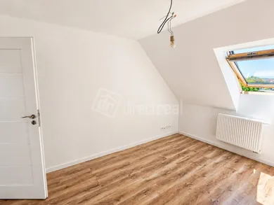 Na predaj 3-izbový byt, 71 m², Tomášikovo