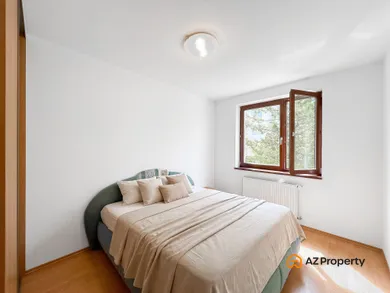 Na predaj 3-izbový byt, 88 m², Bratislava-Nové Mesto, Kováčska