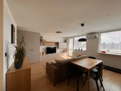 Na predaj 3-izbový byt, 68 m², Košice-Staré Mesto, Vojenská