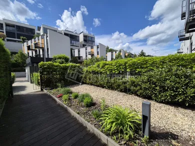 Byty na predaj 3-izbový, Bratislava-Nové Mesto · €429 000