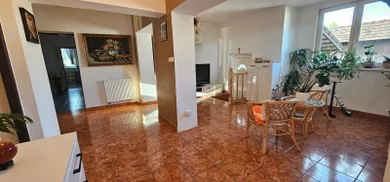 Na predaj dom, 260 m², Čakajovce