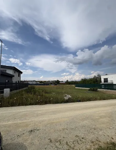Na predaj pozemok, 657 m², Beniakovce