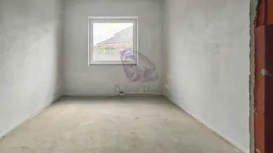 Na predaj 3-izbový byt, 69 m², Senec, Dlhá
