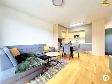 Na prenájom 2-izbový byt, 49 m², Bratislava-Dúbravka, Polianky