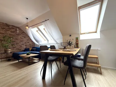 Na predaj 2-izbový byt, 54 m², Zavar