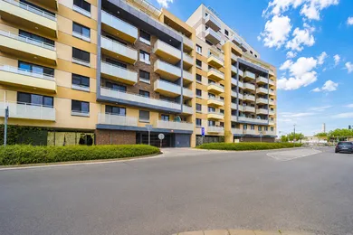 Na predaj 2-izbový byt, 53 m², Bratislava-Ružinov, Na Križovatkách