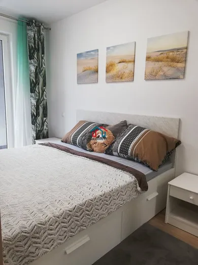 Na prenájom 2-izbový byt, 44 m², Bratislava-Petržalka