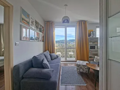 Kiadó lakások, 2-szobás, Bratislava-Dúbravka · €700