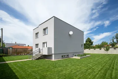 Na predaj dom, 300 m², Ivanka pri Dunaji, Záleská