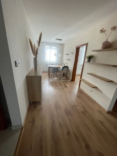 Na prenájom 4-izbový byt, 83 m², Považská Bystrica, SNP