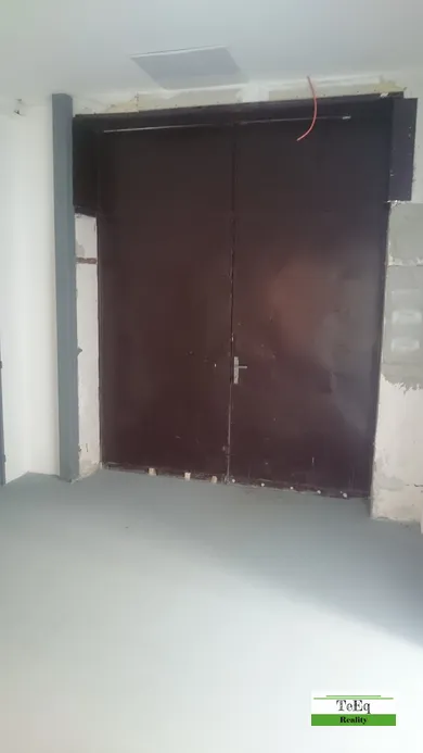 Na prenájom komerčné, 200 m², Banská Bystrica, Stavebná