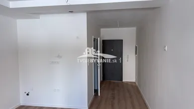 Na predaj 1-izbový byt, 30 m², Košice-Sídlisko KVP, Trieda KVP 3112