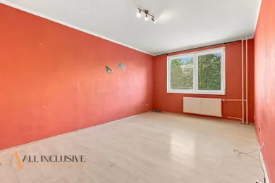 Na predaj 2-izbový byt, 65 m², Levice