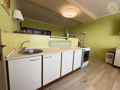 Na predaj 2-izbový byt, 48 m², Bratislava-Petržalka