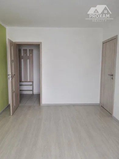 Na predaj 3-izbový byt, 65 m², Dubnica nad Váhom, Okružná