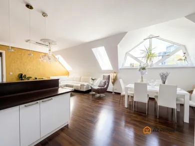 Na predaj 4-izbový byt, 168 m², Bratislava-Staré Mesto, Leškova