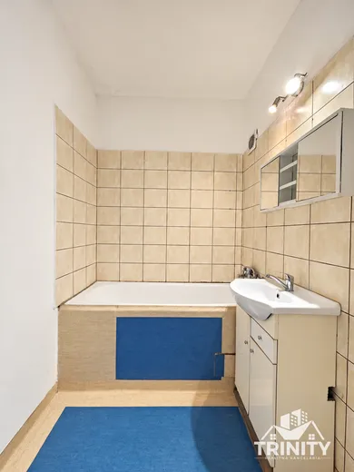 Na prenájom 2-izbový byt, 60 m², Šurany, MDŽ