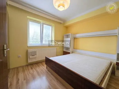 Na predaj 3-izbový byt, 105 m², Levice