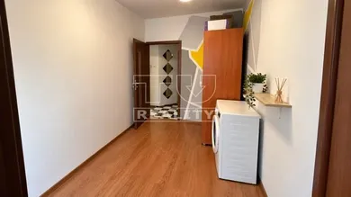 Na predaj 3-izbový byt, 63 m², Košice-Sídlisko Ťahanovce