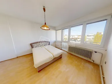 Na predaj dom, 200 m², Lučenec, Študentská