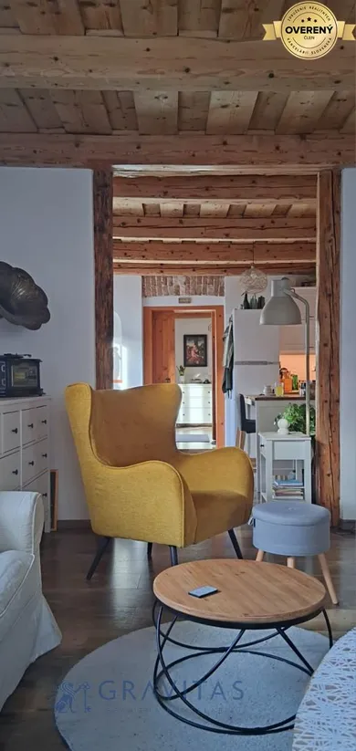 Na predaj 4-izbový dom, 200 m², Blatnica