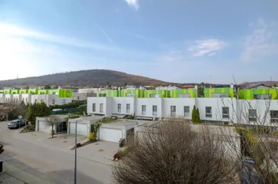 Domy na predaj, Bratislava-Nové Mesto · €725 000
